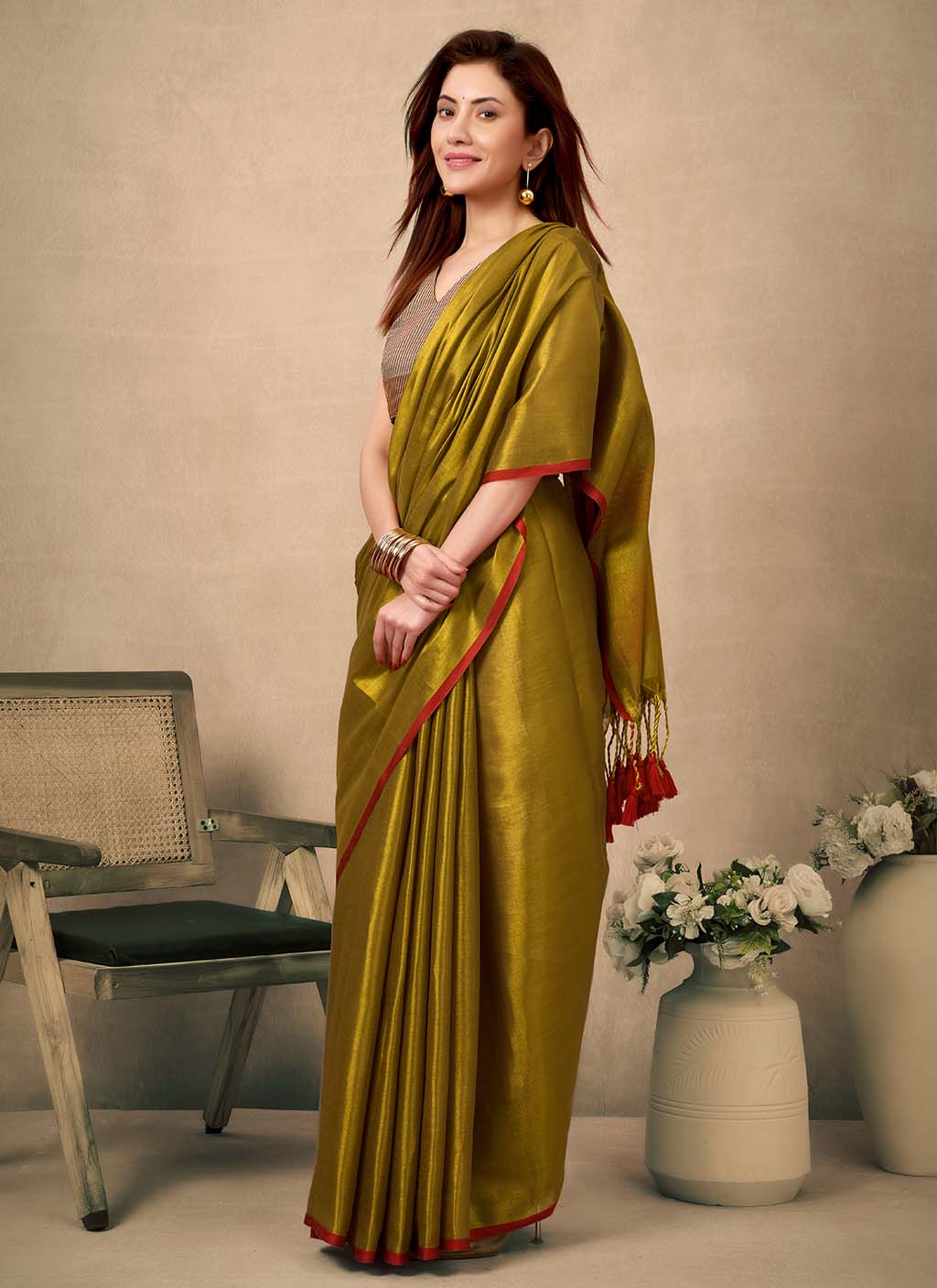 Bindu ( sarees )