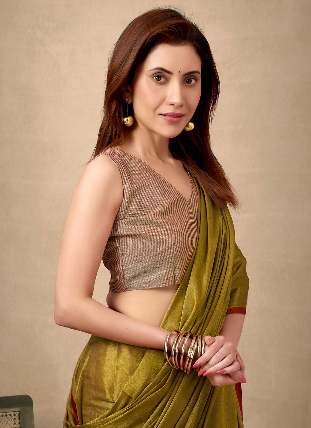 Bindu ( sarees )