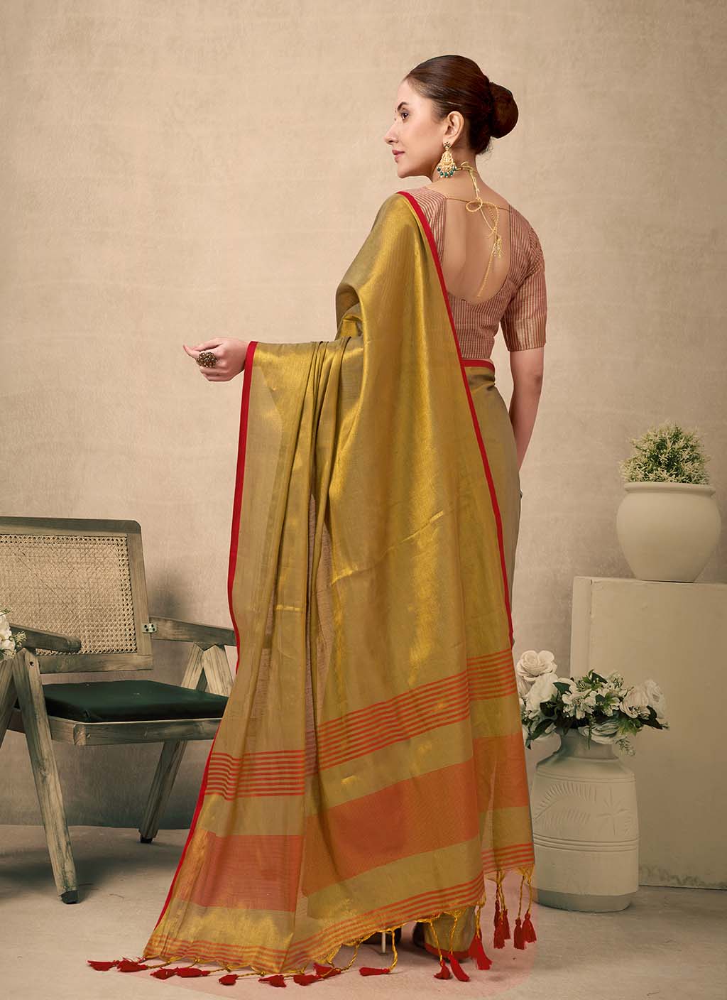 Dai ( sarees )