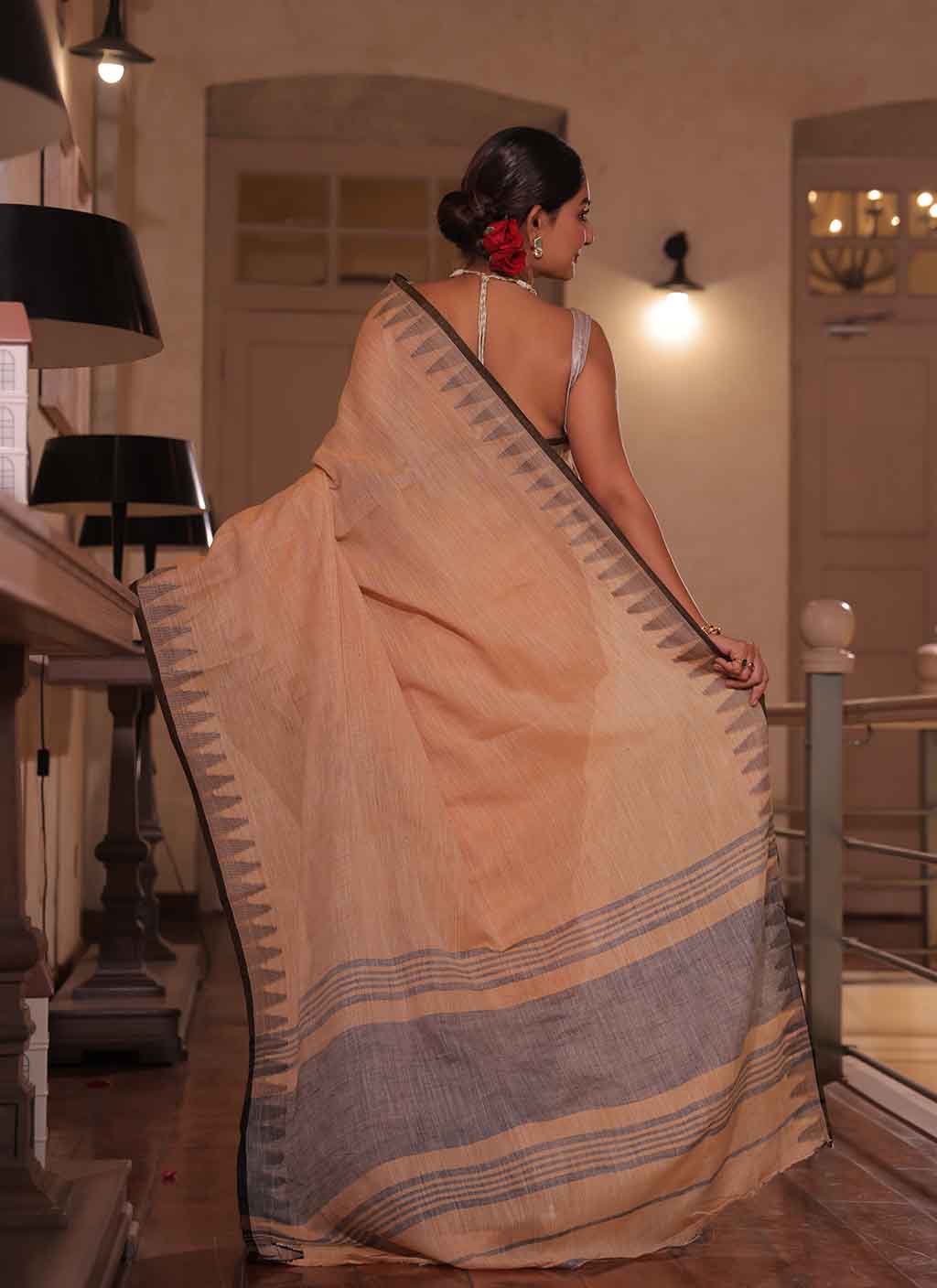Rupashri  Linen