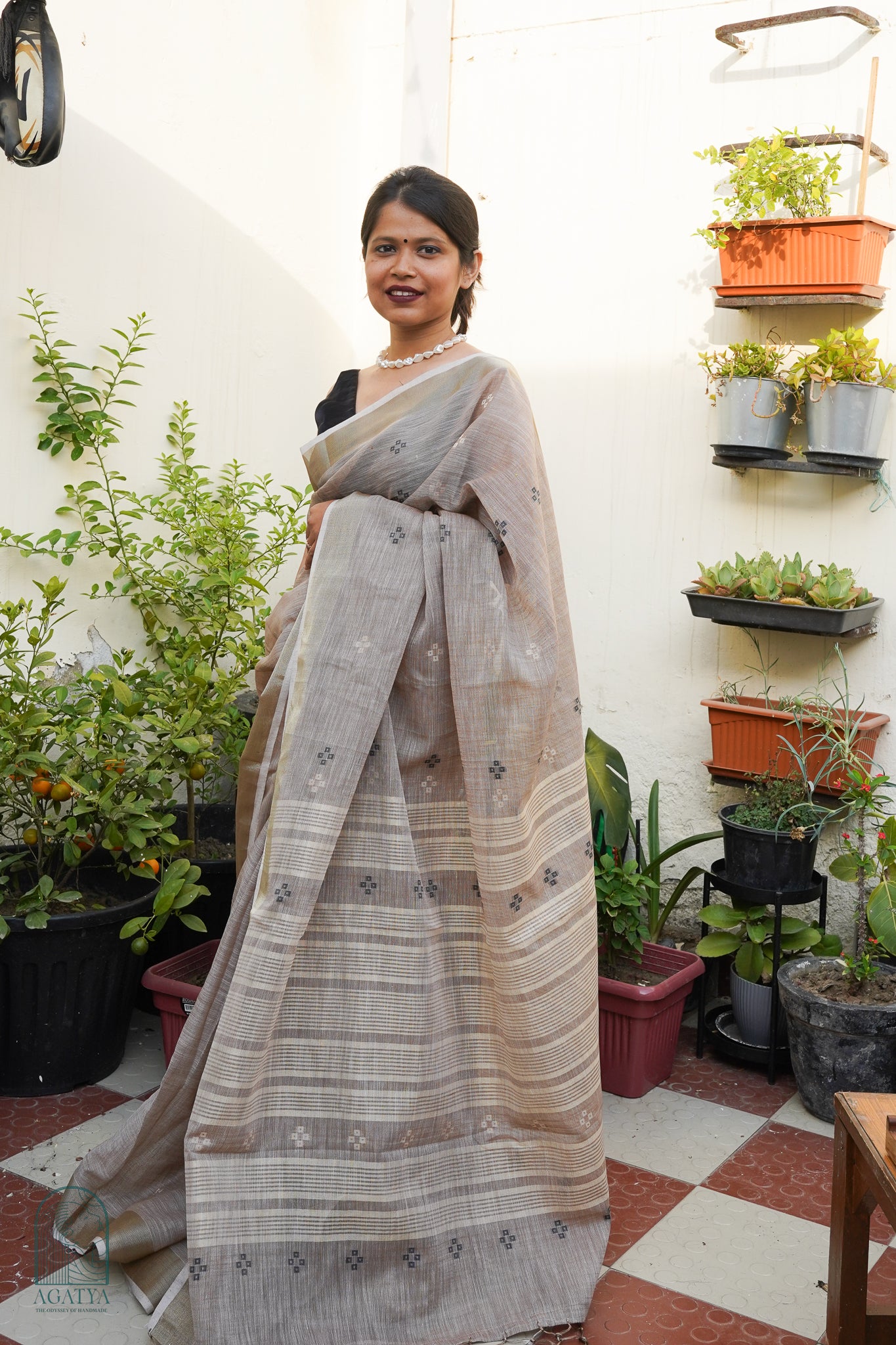 Ravina Linen