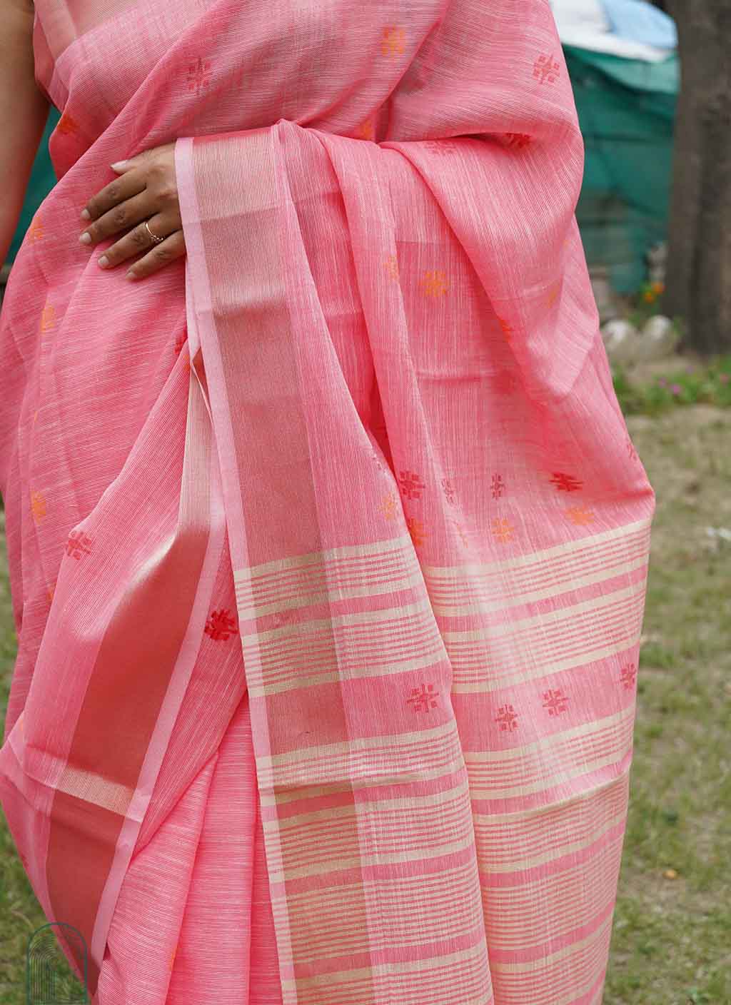 Aneeka Linen