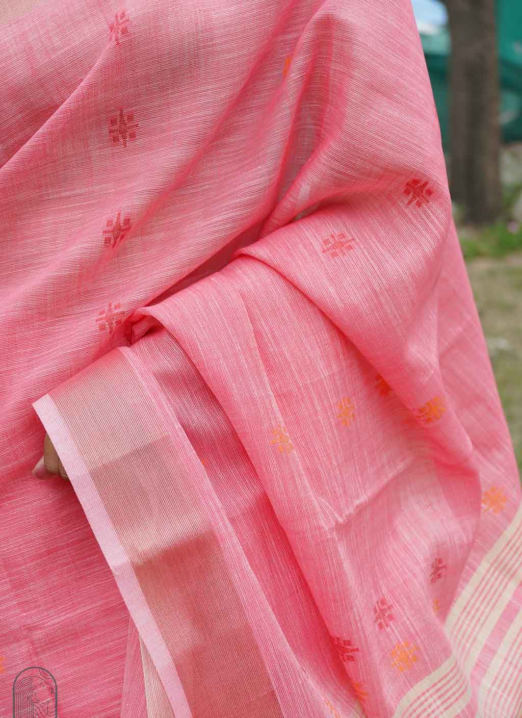 Aneeka Linen