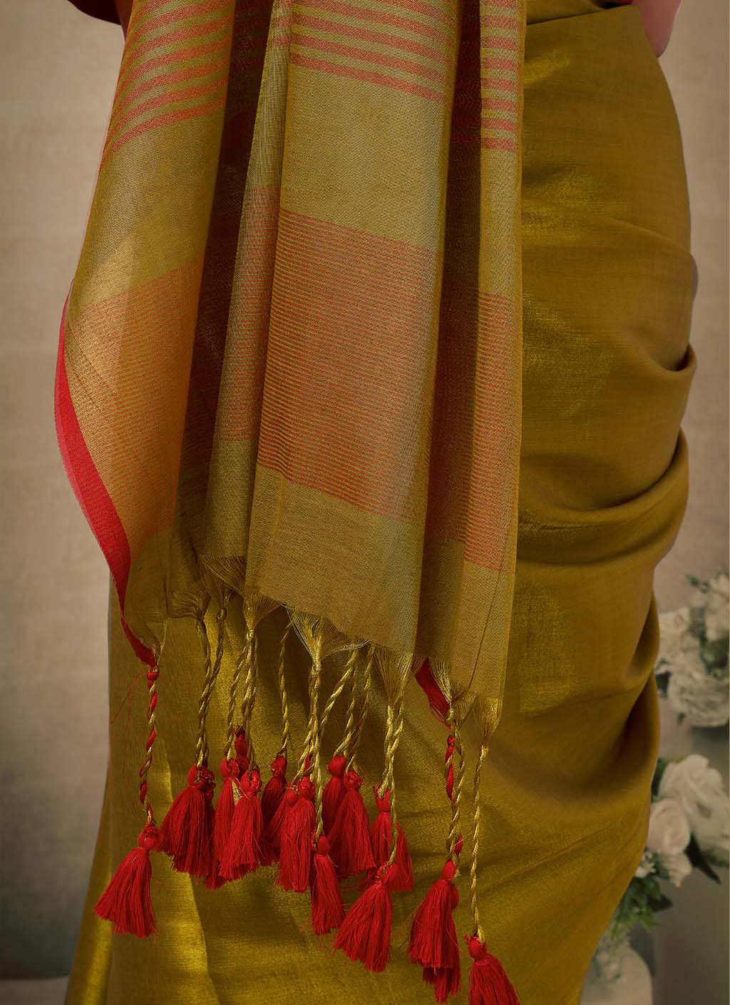Bindu ( sarees )