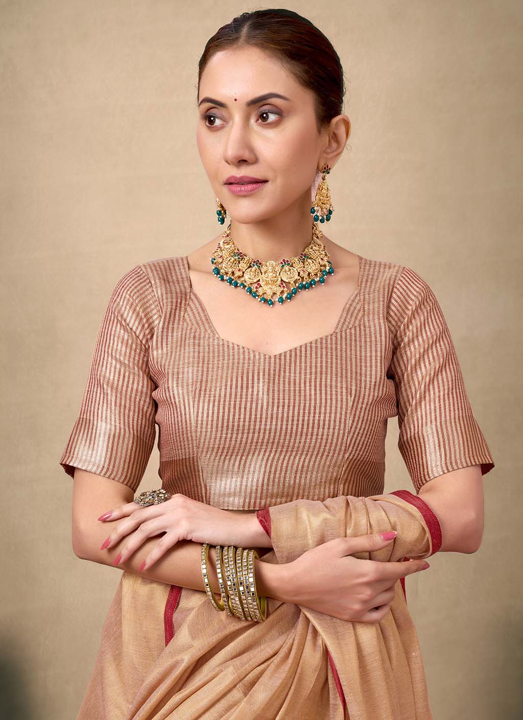 Pasti ( sarees )