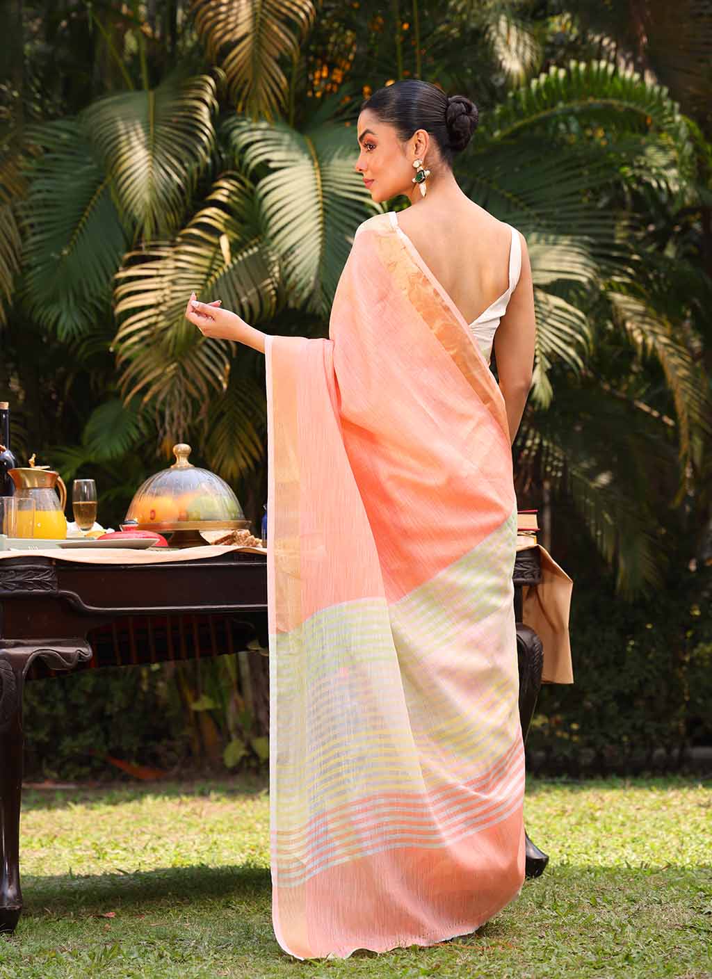 Devi Linen