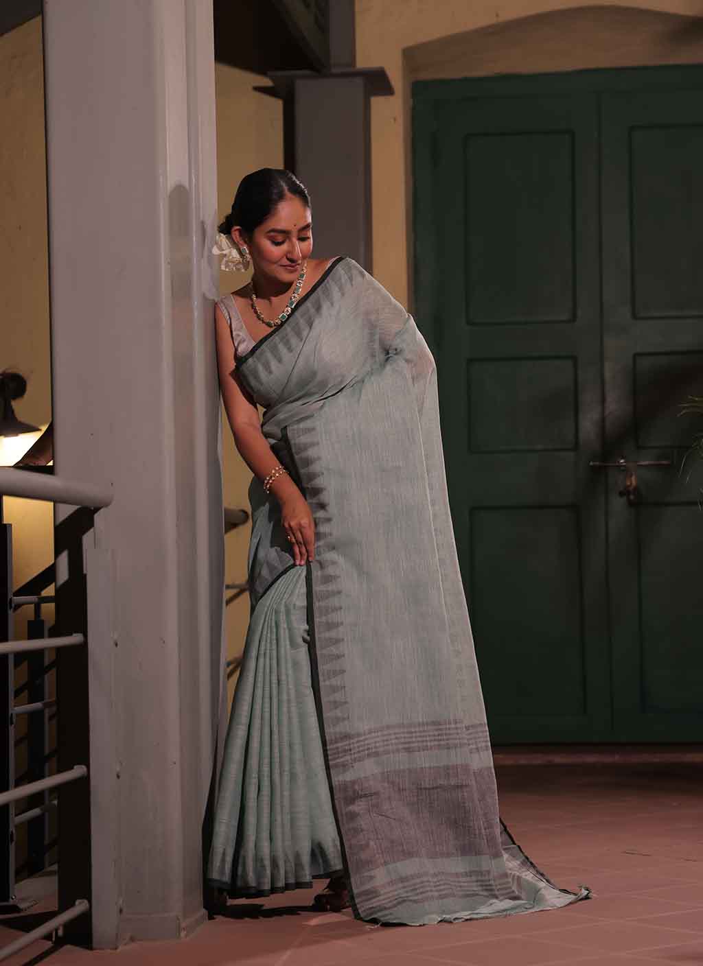 Lata Linen
