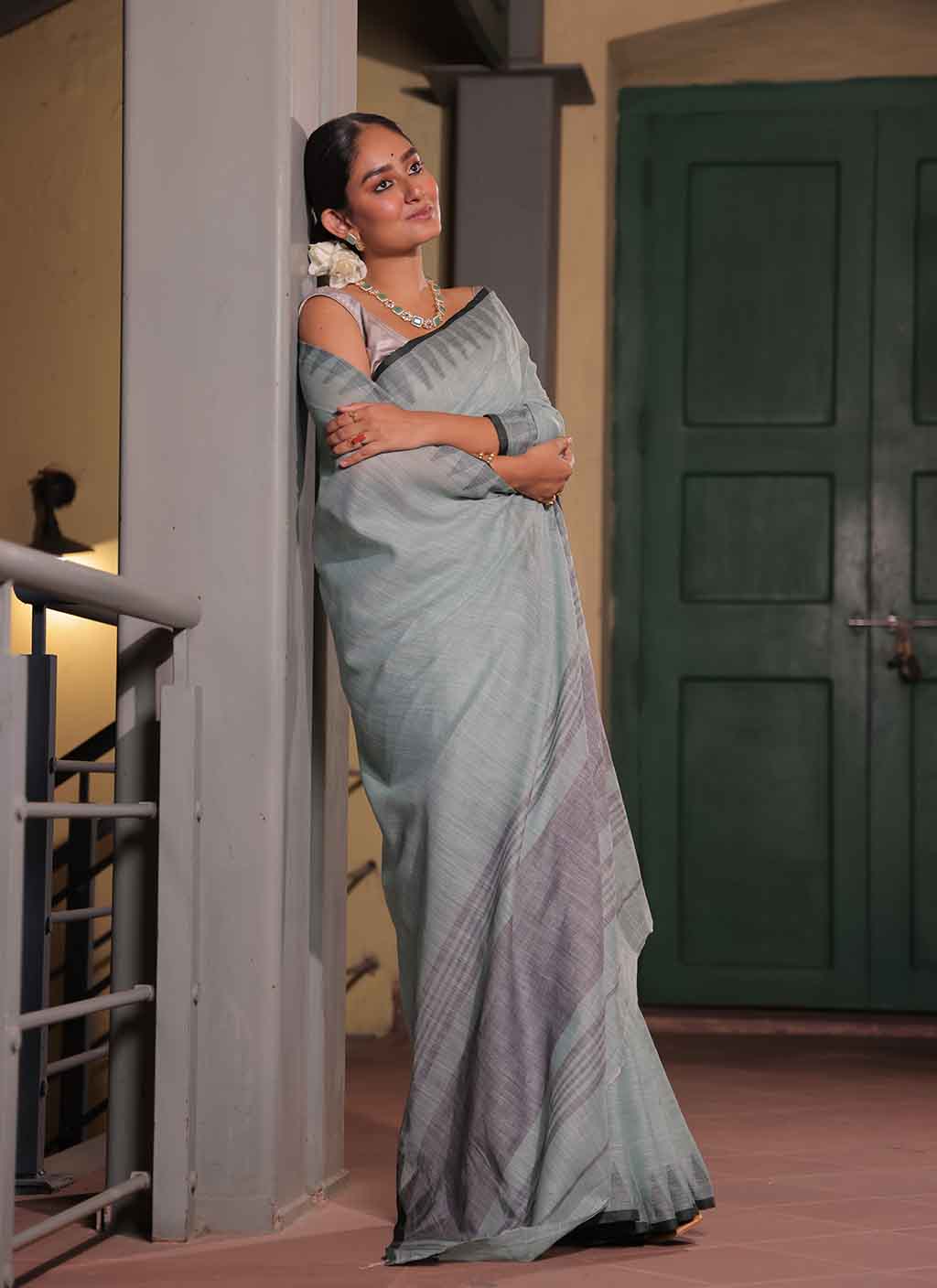 Lata Linen